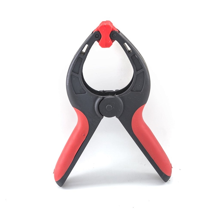 Струбцина клещеобразная пласт. корпус, длина 3"/75 мм, зев 33 мм